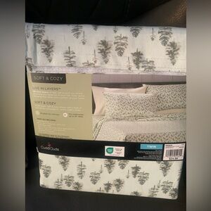 Green Trees Sheet Set